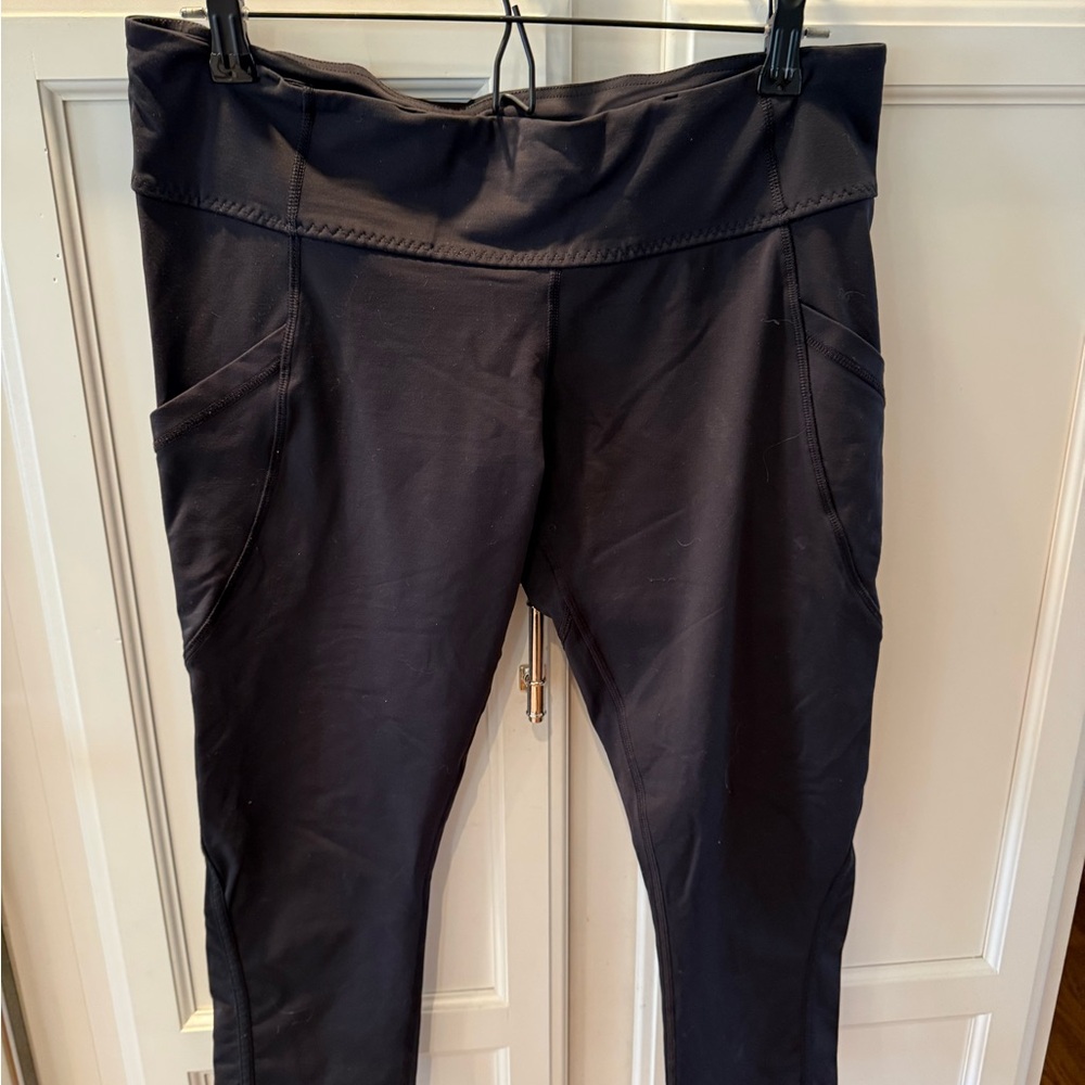 lululemon athletica Black Ankle & Cropped Active Leggings